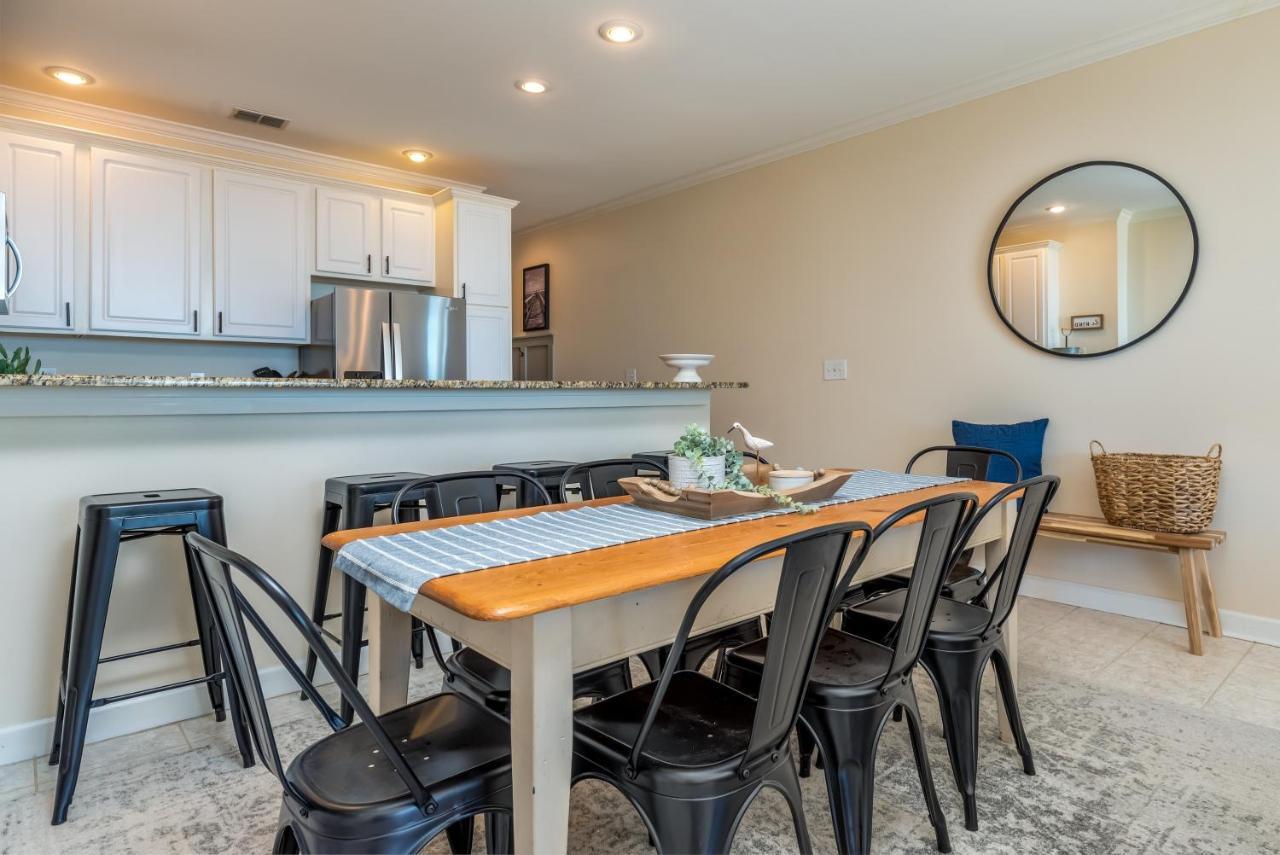 Rambl One - Gulf Facing - Beach Club Amenities Including Two Pools And A Boardwalk! Recently Remodeled And Refurnished Condo Dauphin Island Eksteriør billede
